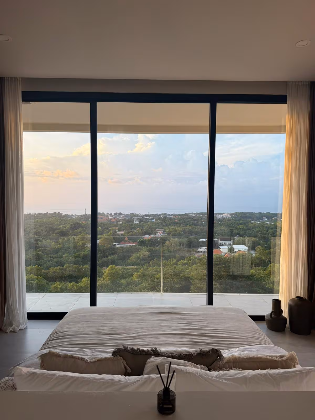 2BR Designer Ocean & Volcano View Villa in Pecatu, 2-bed villa for rent in Uluwatu – photo 15 of 15