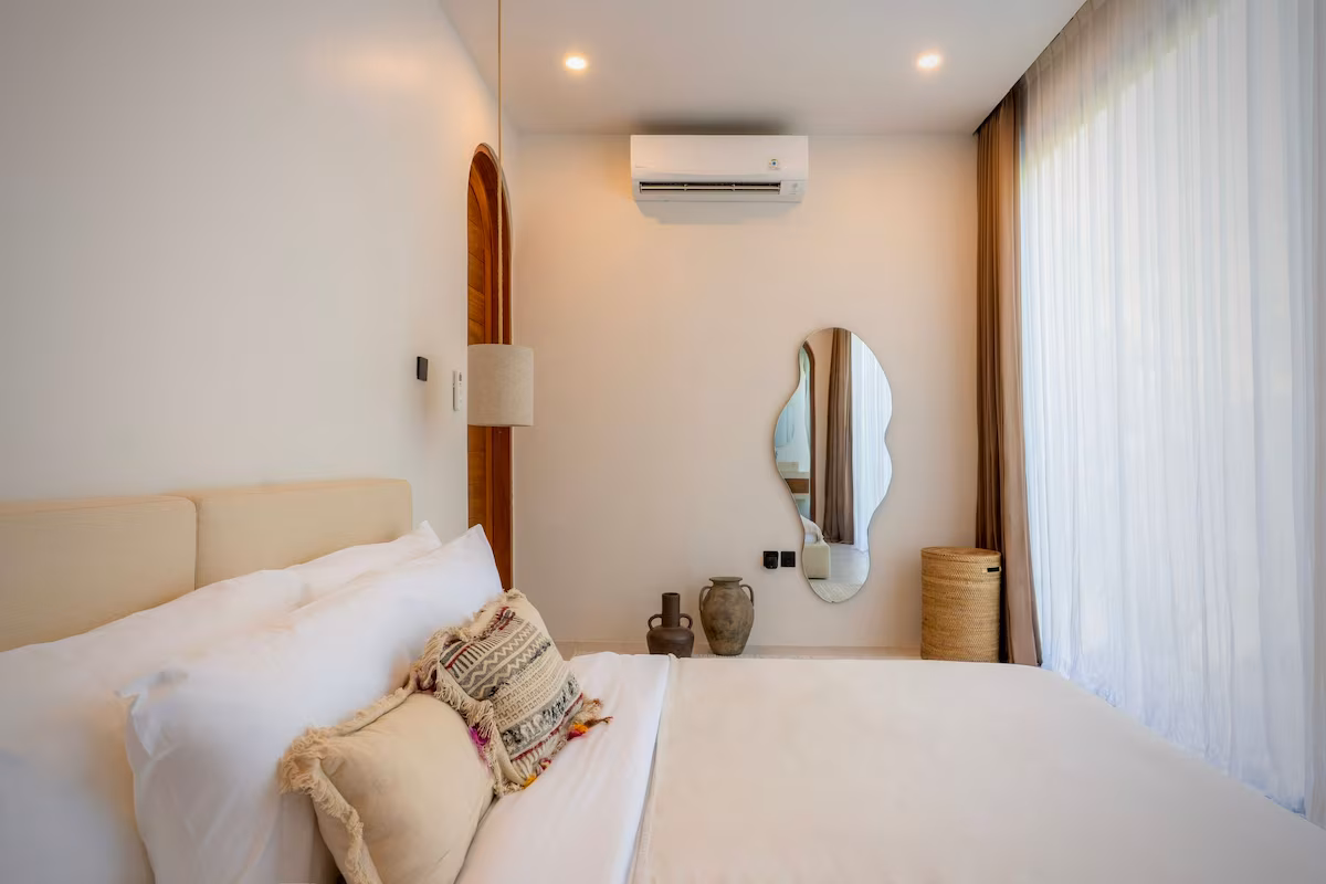 2BR Designer Ocean & Volcano View Villa in Pecatu, 2-bed villa for rent in Uluwatu – photo 13 of 15