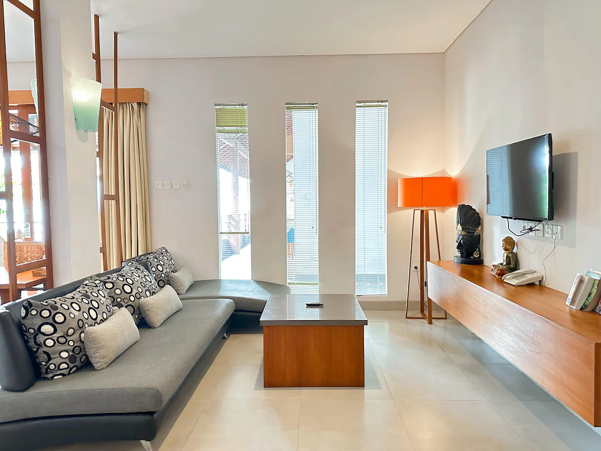 2 Bedrooms apartment seminyak, 2-bed villa for rent in Seminyak – photo 2 of 15