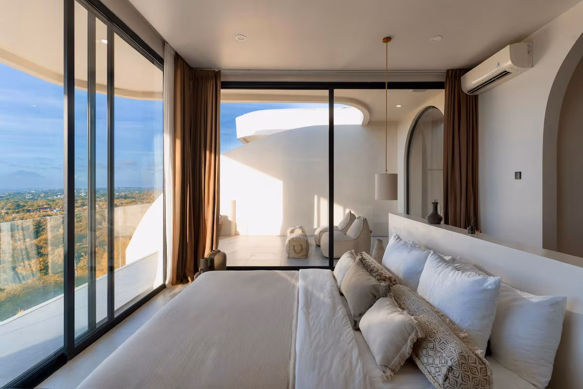 2BR Designer Ocean & Volcano View Villa in Pecatu, 2-bed villa for rent in Uluwatu – photo 3 of 15