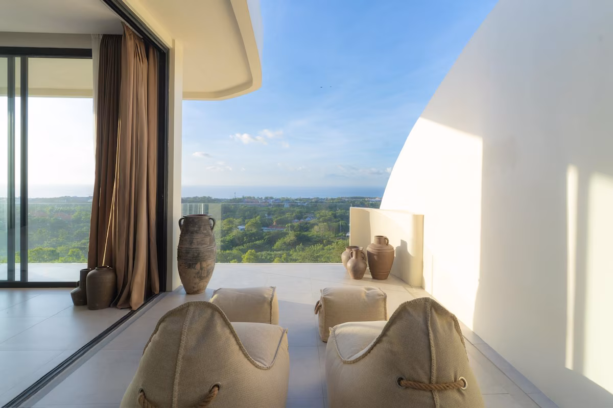 2BR Designer Ocean & Volcano View Villa in Pecatu, 2-bed villa for rent in Uluwatu – photo 8 of 15