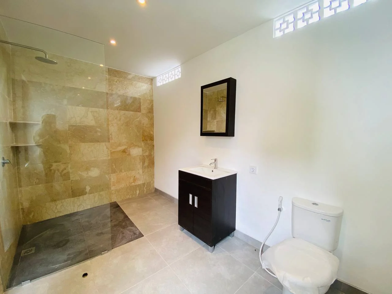 2 Bedroom Villa in Cepaka, 2-bed villa for rent in Mengwi – photo 5 of 15
