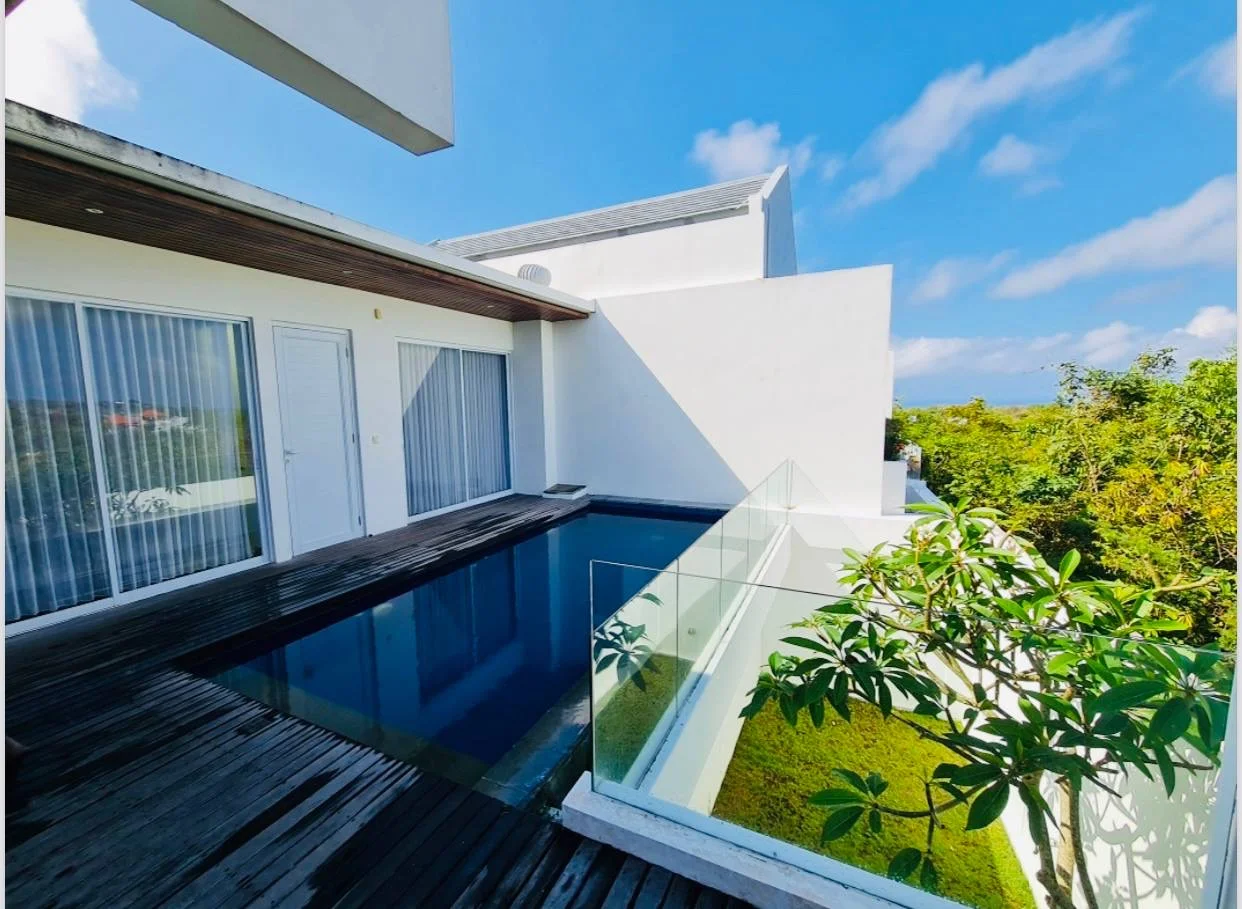 Villa with Ocean and Sunset View in Ungasan, 6-bed villa for sale in Ungasan, Uluwatu – photo 3 of 15