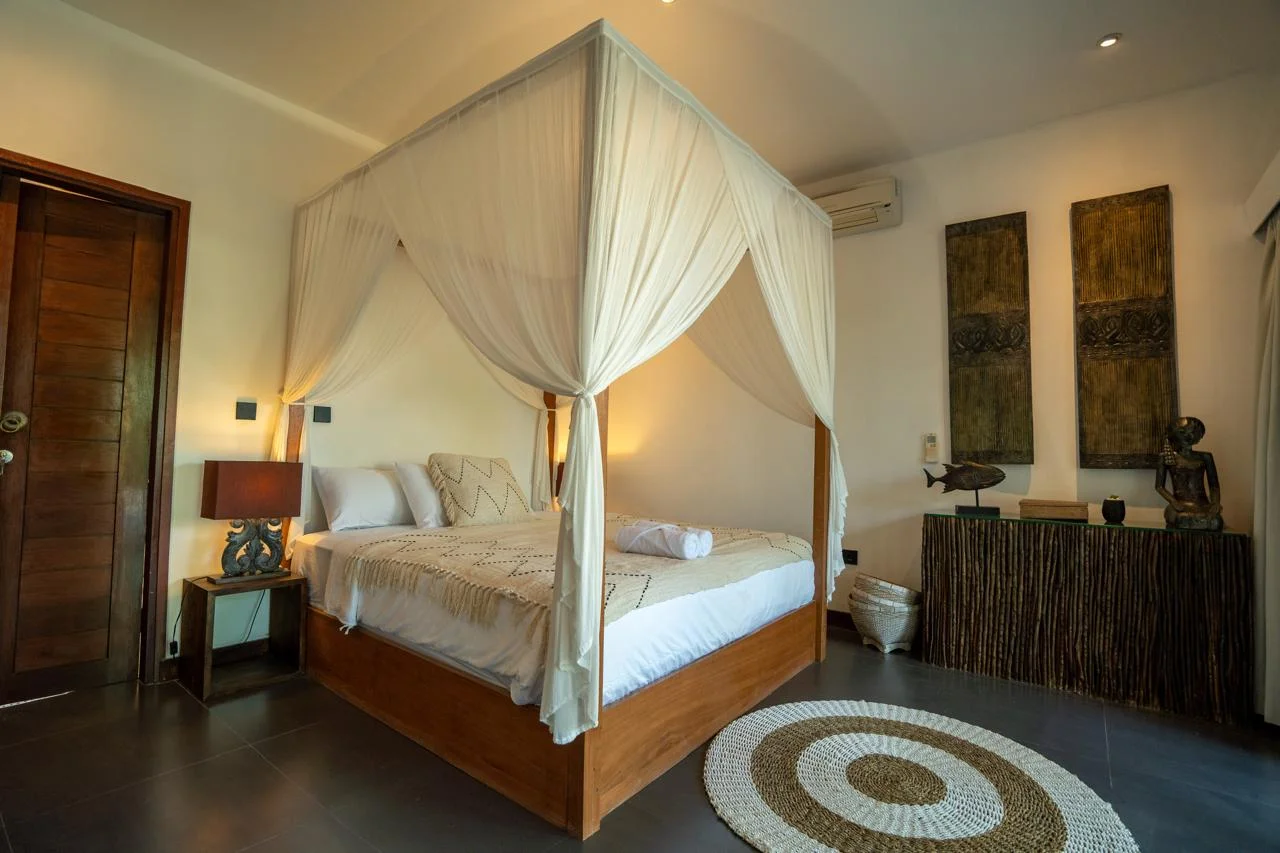 4 Bedroom Modern Luxury Villa in Buduk, 4-bed villa for rent in Buduk, Mengwi – photo 13 of 15