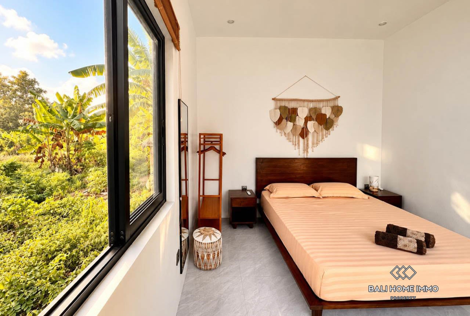 Chic 3 Bedroom Villa with Jungle View for Sale in Kutuh, 3-bed villa for sale in Kutuh, Uluwatu – photo 15 of 15