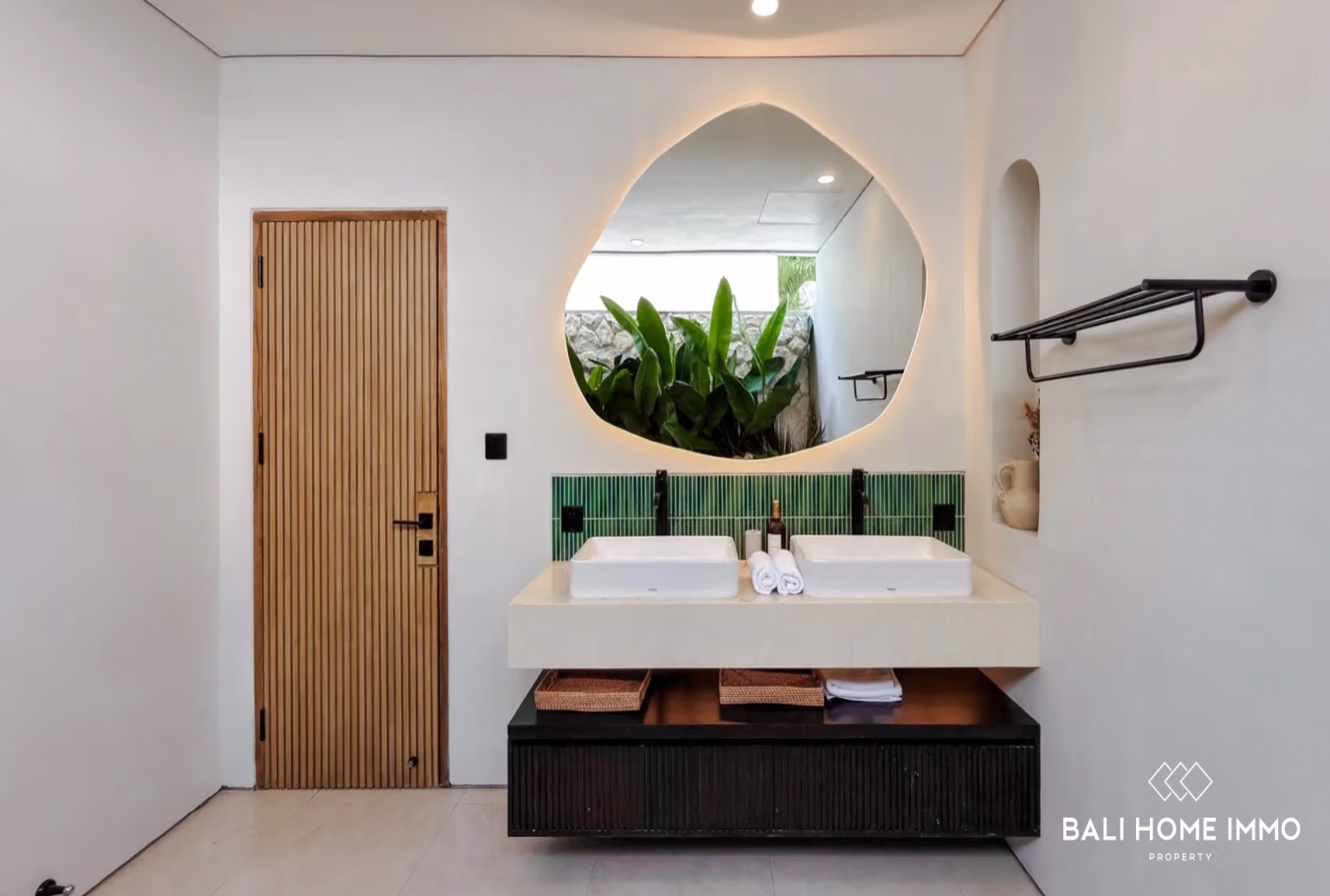 Modern 3-Bedroom Villa for Sale Leasehold in Pecatu Near Bvlgari Resort, 3-bed villa for sale in Pecatu, Uluwatu – photo 9 of 12