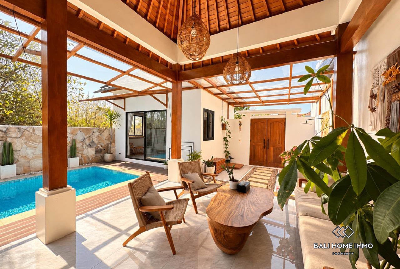 Chic 3 Bedroom Villa with Jungle View for Sale in Kutuh, 3-bed villa for sale in Kutuh, Uluwatu – photo 7 of 15