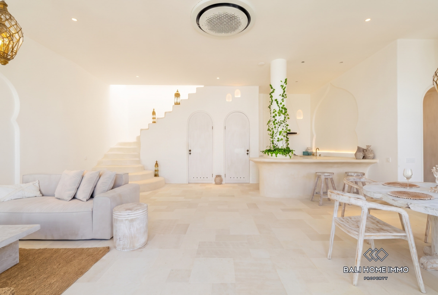 Brand new 2 Bedroom Villa with Unique Design For Sale Leasehold Near Seseh Beach Bali, 2-bed villa for sale in Beach Side, Canggu – photo 6 of 15