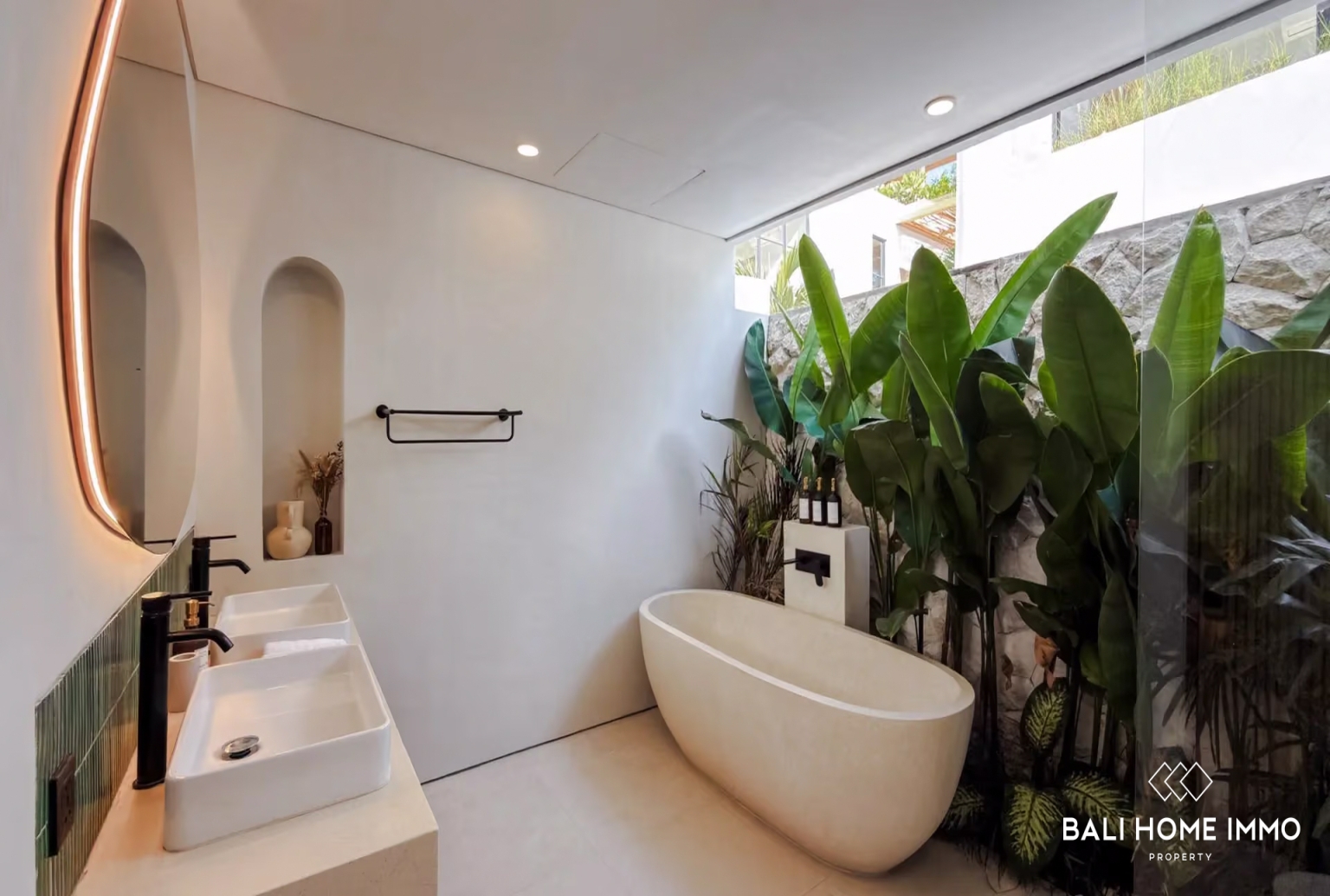 Modern 3-Bedroom Villa for Sale Leasehold in Pecatu Near Bvlgari Resort, 3-bed villa for sale in Pecatu, Uluwatu – photo 10 of 12