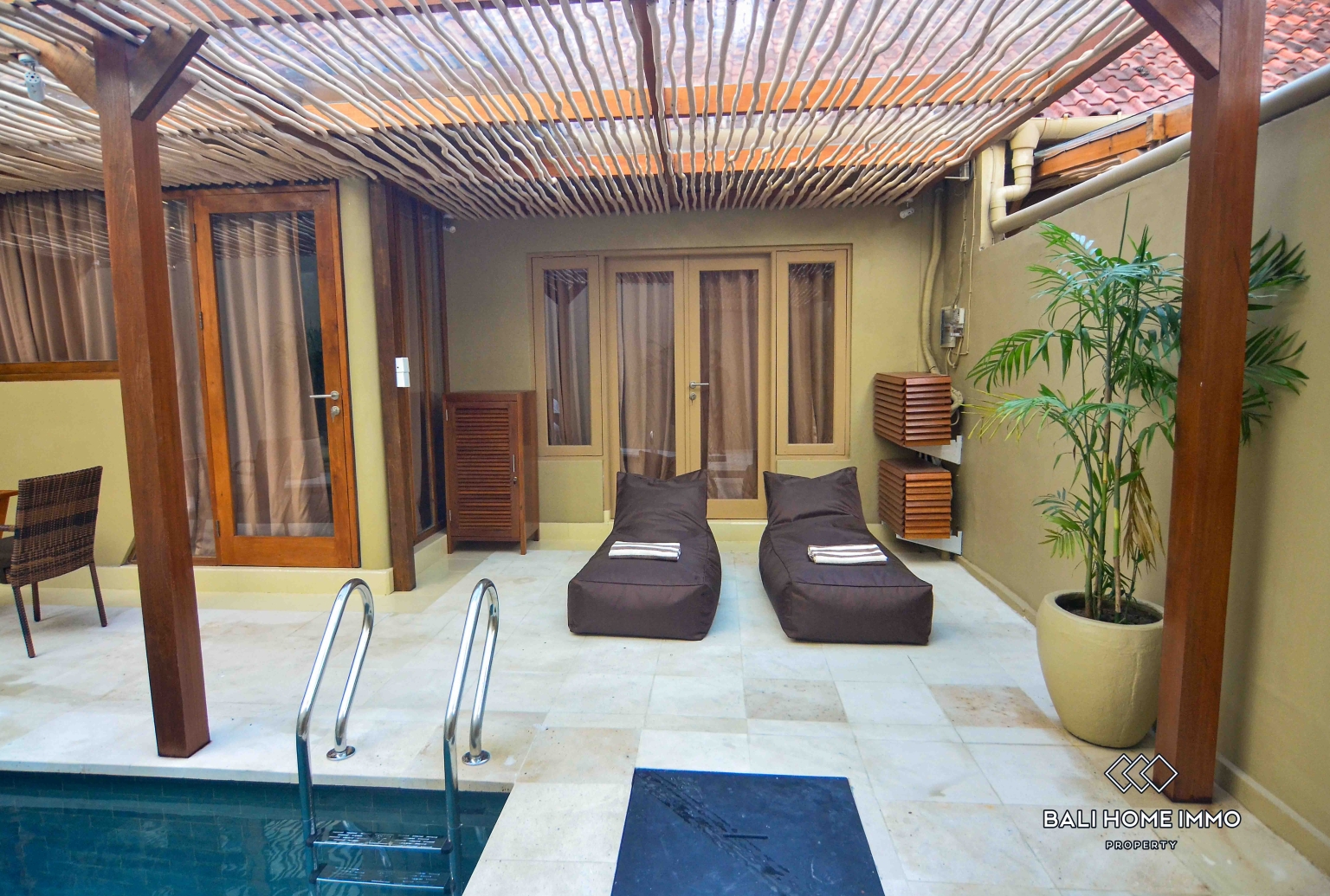 1 bedroom villa for Sale Leasehold Near Double Six Beach, 1-bed villa for sale in Beachside & Center, Seminyak – photo 2 of 12