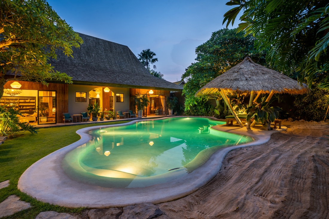Magnificent 5 Bedroom Villa, 5-bed villa for rent in Berawa, Canggu – photo 2 of 10