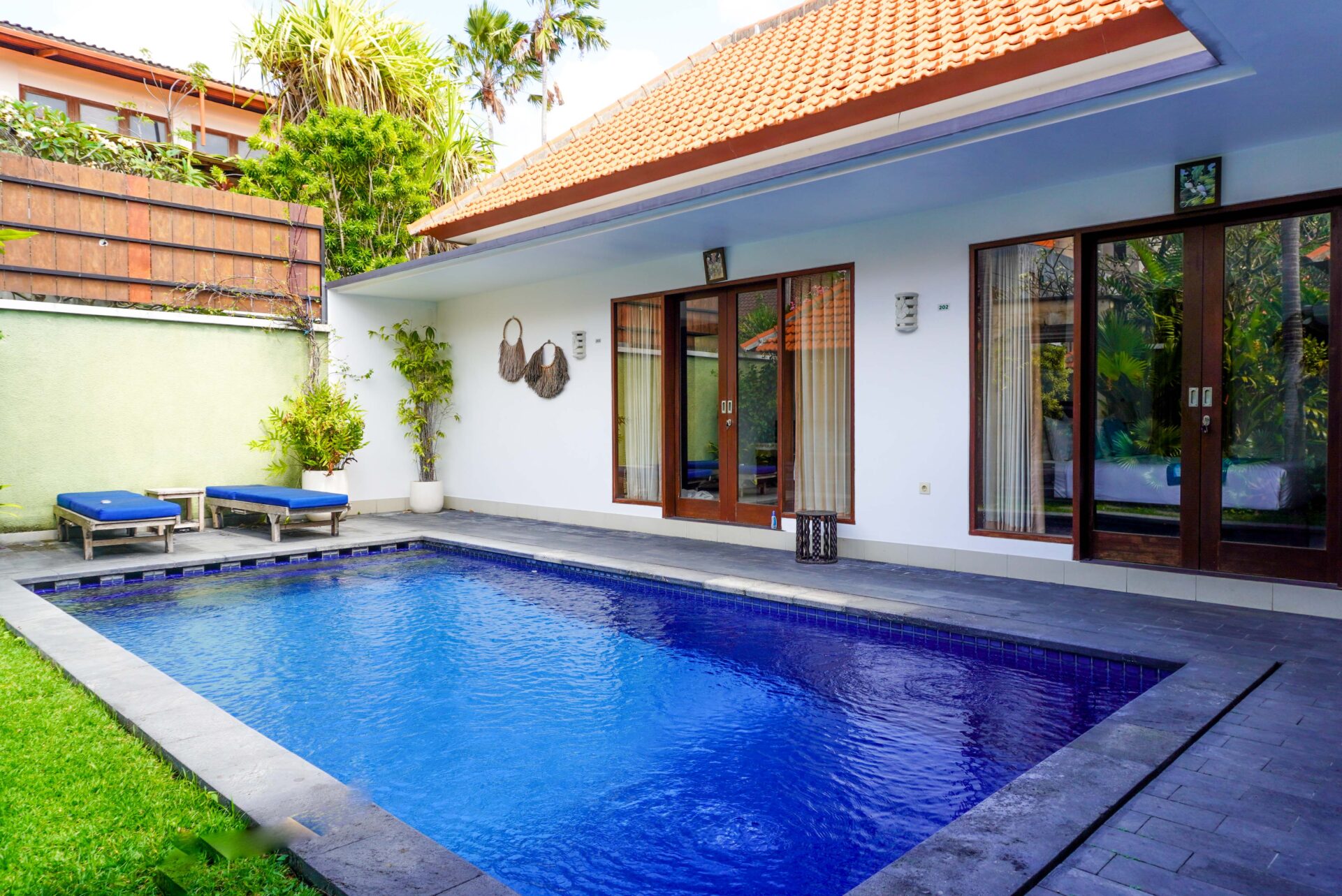 3 bedrooms villa in Central Berawa, 3-bed villa for rent in Berawa, Canggu – photo 4 of 10