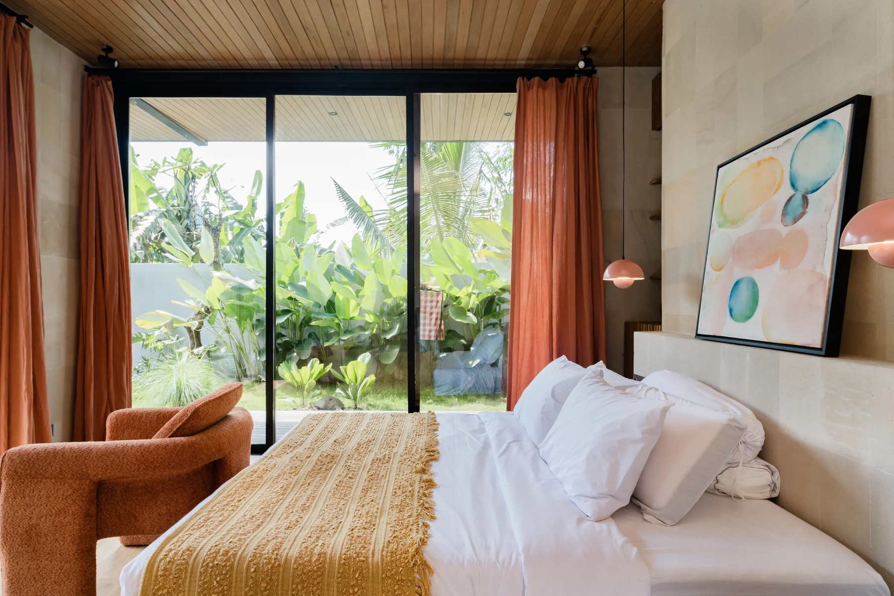 Modern 3-Bedroom Jungle Villa in Ubud, 3-bed villa for rent in Ubud – photo 10 of 10