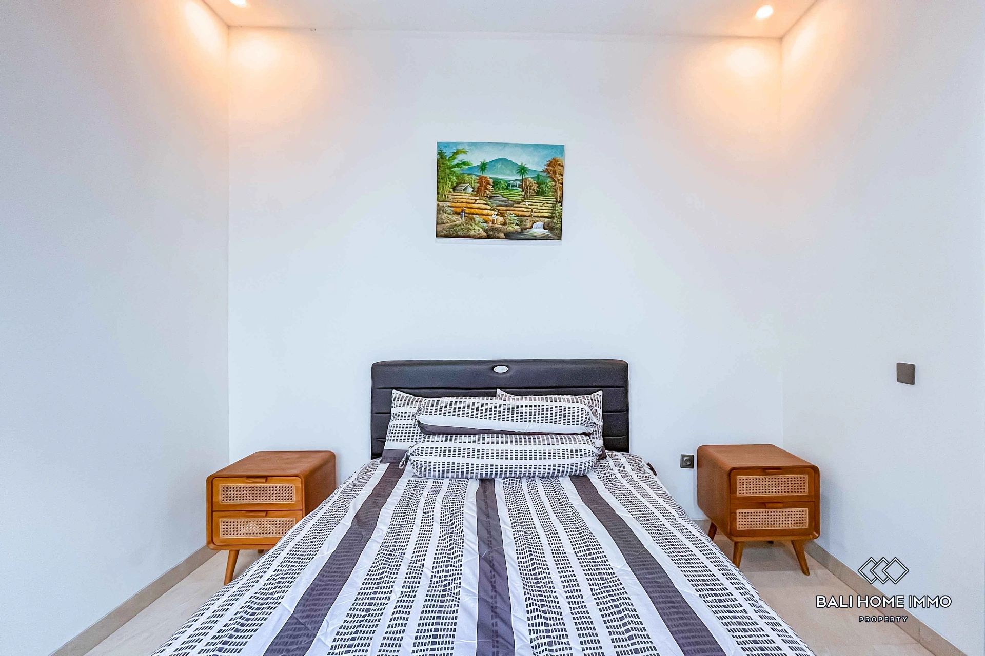 Peaceful 2 Bedrooms Villa for Yearly and Monthly Rental in Nusa Dua, 2-bed villa for rent in Uluwatu – photo 9 of 12