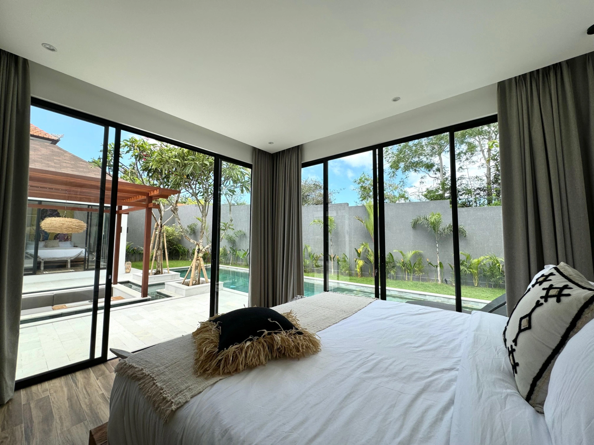 Monthly & Yearly Rent Villa 3 Bedroom (Uluwatu) By Nami Bali, 3-bed villa for rent in Uluwatu – photo 8 of 15