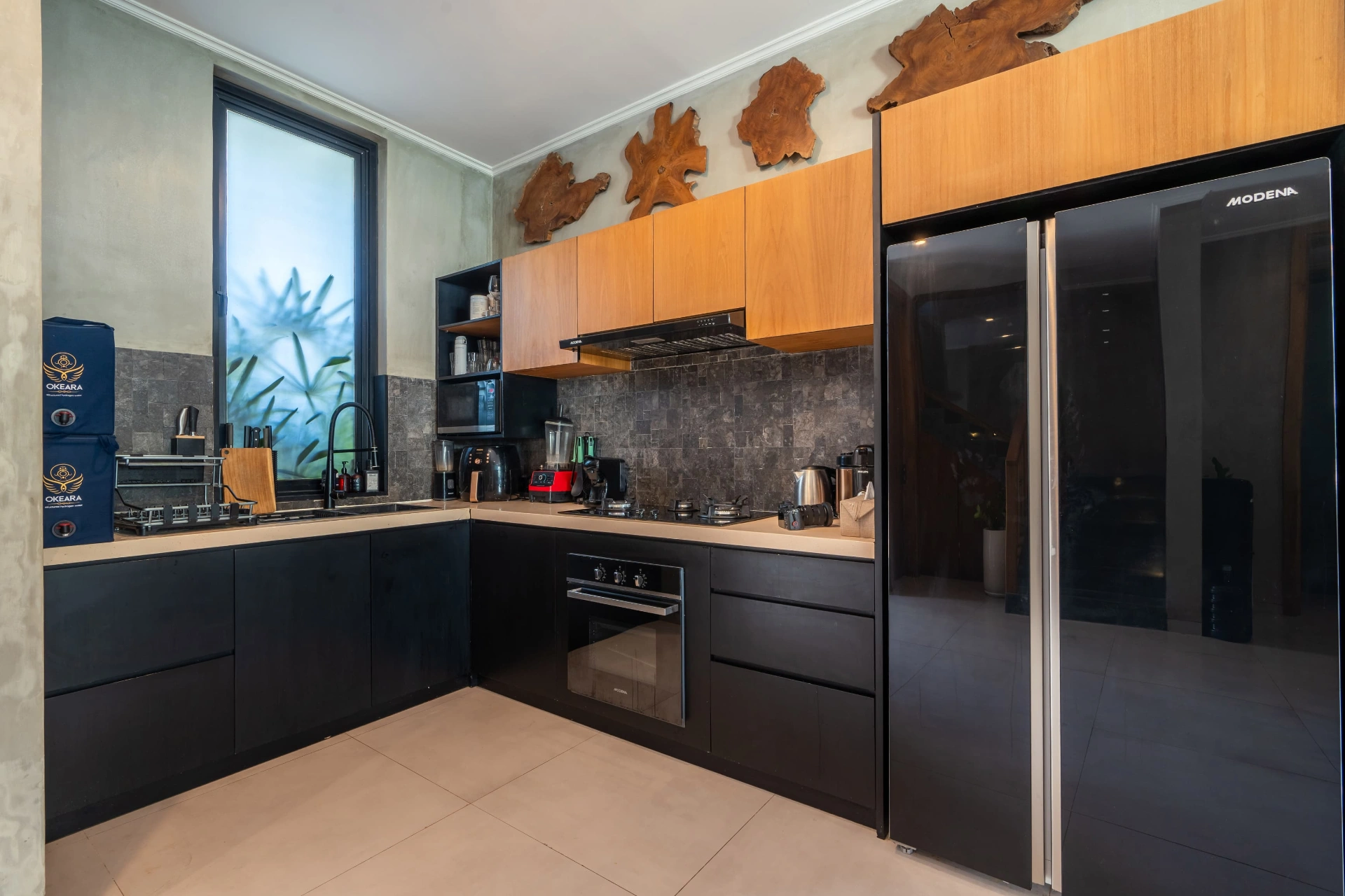Luxury 3 Bedroom Beach Villa with 12m Pool, 3-bed villa for rent in Canggu – photo 15 of 15