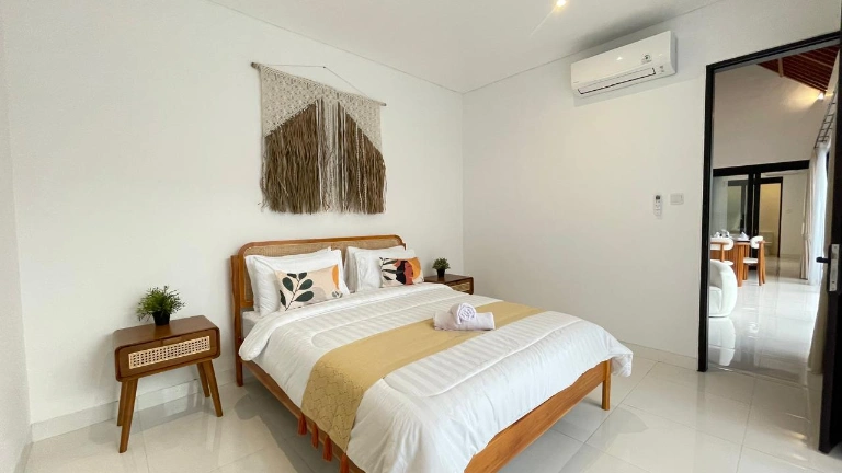 2BR Umalas 2 Casa Della, 2-bed villa for rent in Canggu – photo 5 of 15