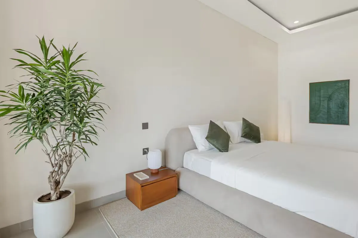 3 Modern Villa Fully Furnished in Berawa, 3-bed villa for rent in Canggu – photo 6 of 15
