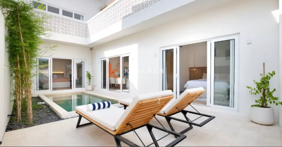 Walkable Berawa Living - Modern Three Bedroom Enclosed Villa, 3-bed villa for rent in Canggu – photo 7 of 15