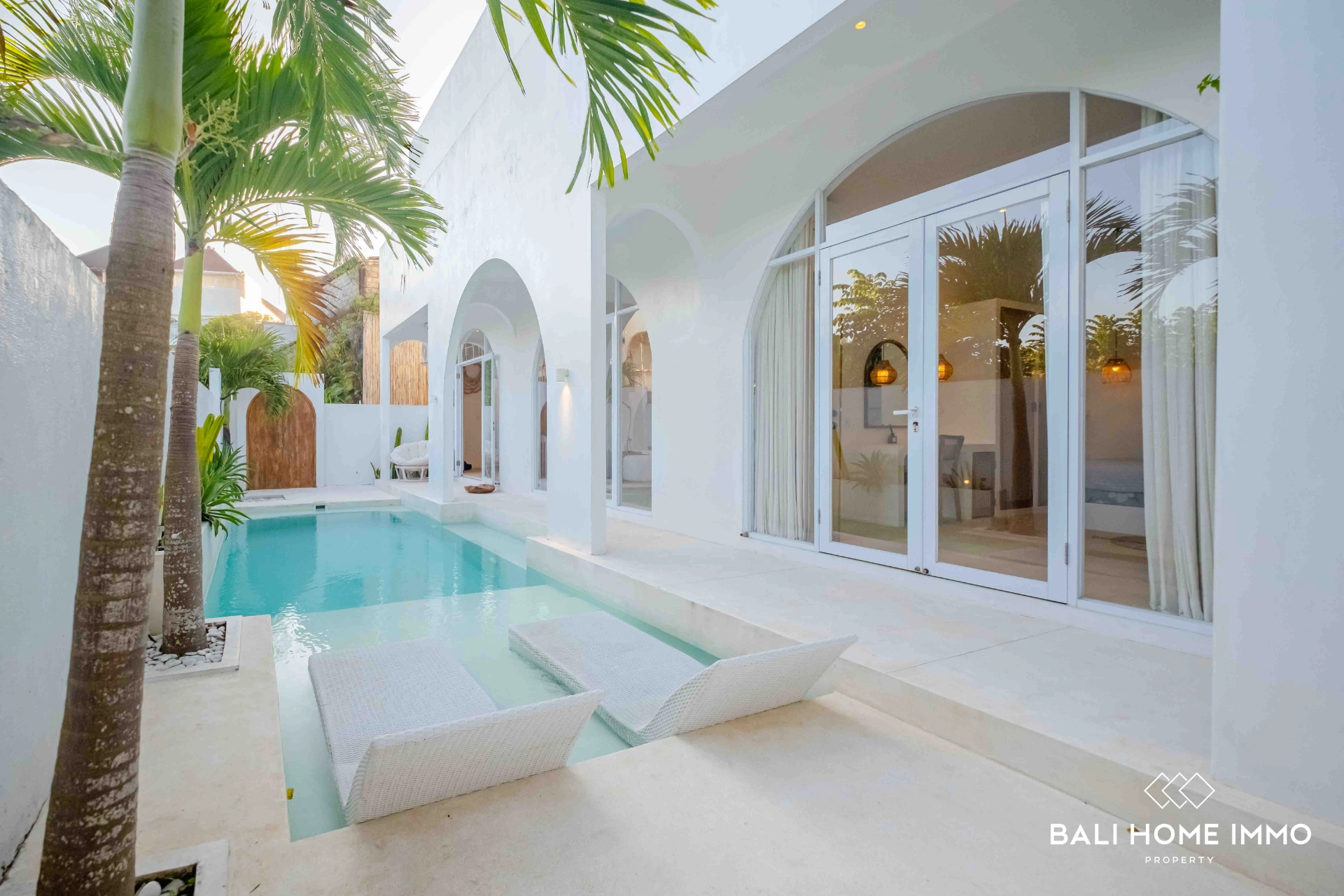 Beautiful 3 Bedrooms Villa for Sale and Rent in Ungasan, 3-bed villa for rent in Uluwatu – photo 2 of 8