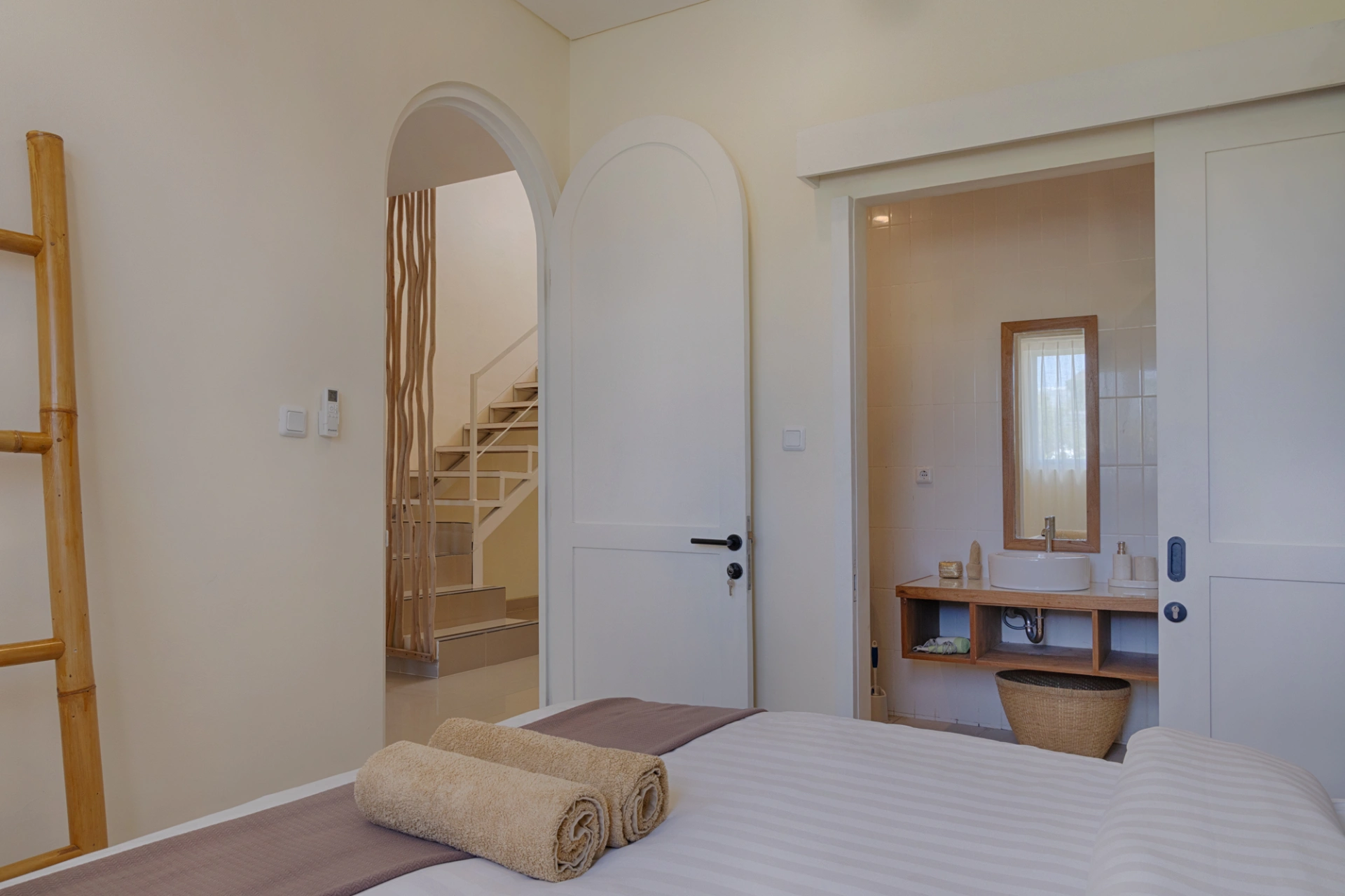 Modern 2BR Villa at Pecatu Near Dreamland Beach, 2-bed villa for rent in Uluwatu – photo 5 of 15