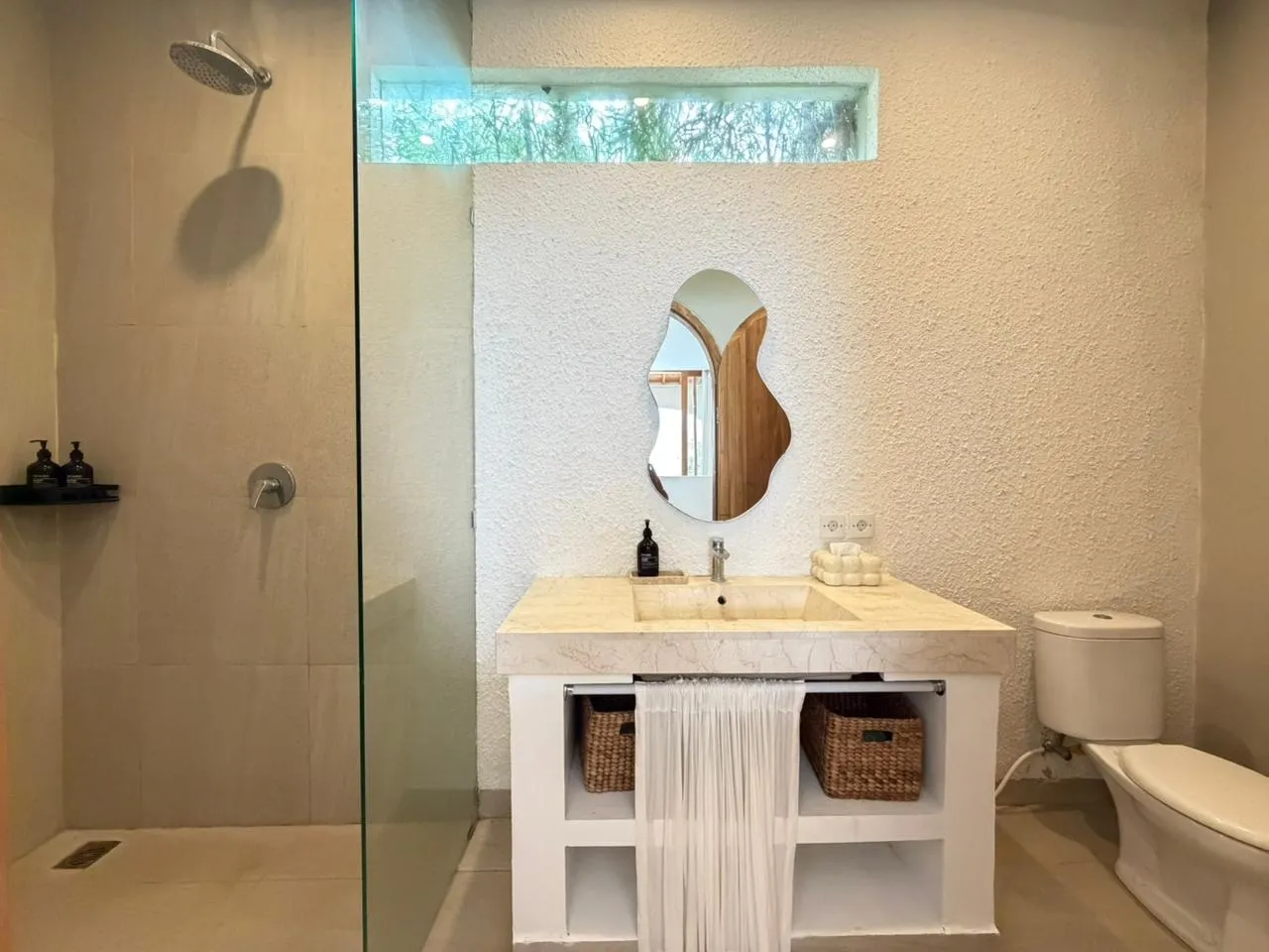 Villa For Rent 3 Bed In Seseh,Cemagi Badung Bali, 3-bed villa for rent in Seseh – photo 2 of 12