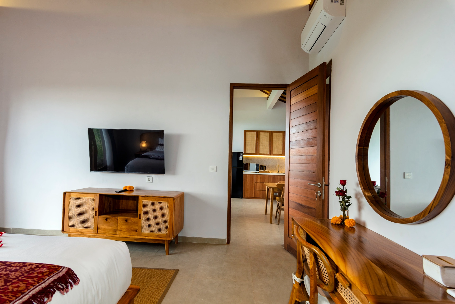 Brand-New 2-Bedroom Villa with Rice Field Views in Gianyar, 2-bed villa for rent in Ubud – photo 12 of 15