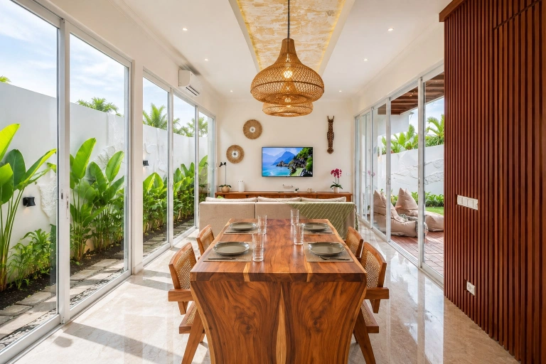 Stylish 2-bedroom Villa for Rent – Padonan, Canggu, 2-bed villa for rent in Canggu – photo 13 of 15