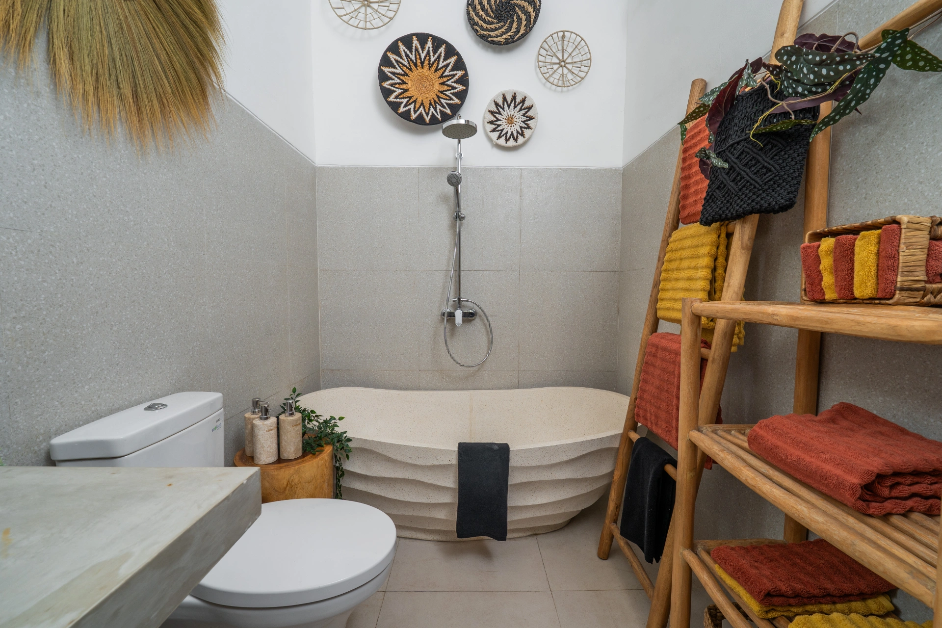 Villa Bergaya – 2BR Brand New Chic Oasis in Berawa, 2-bed villa for rent in Canggu – photo 6 of 15