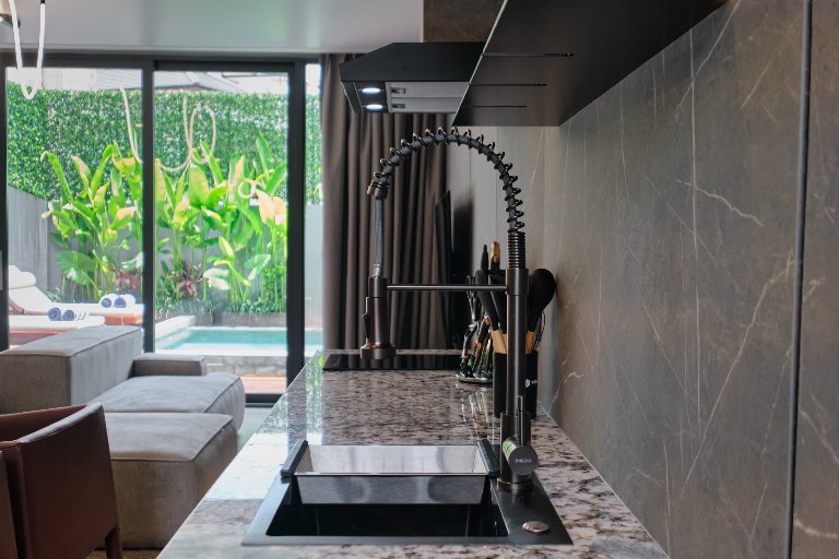 New Modern 2BR Villa in the heart of Canggu, 2-bed villa for rent in Canggu – photo 13 of 15