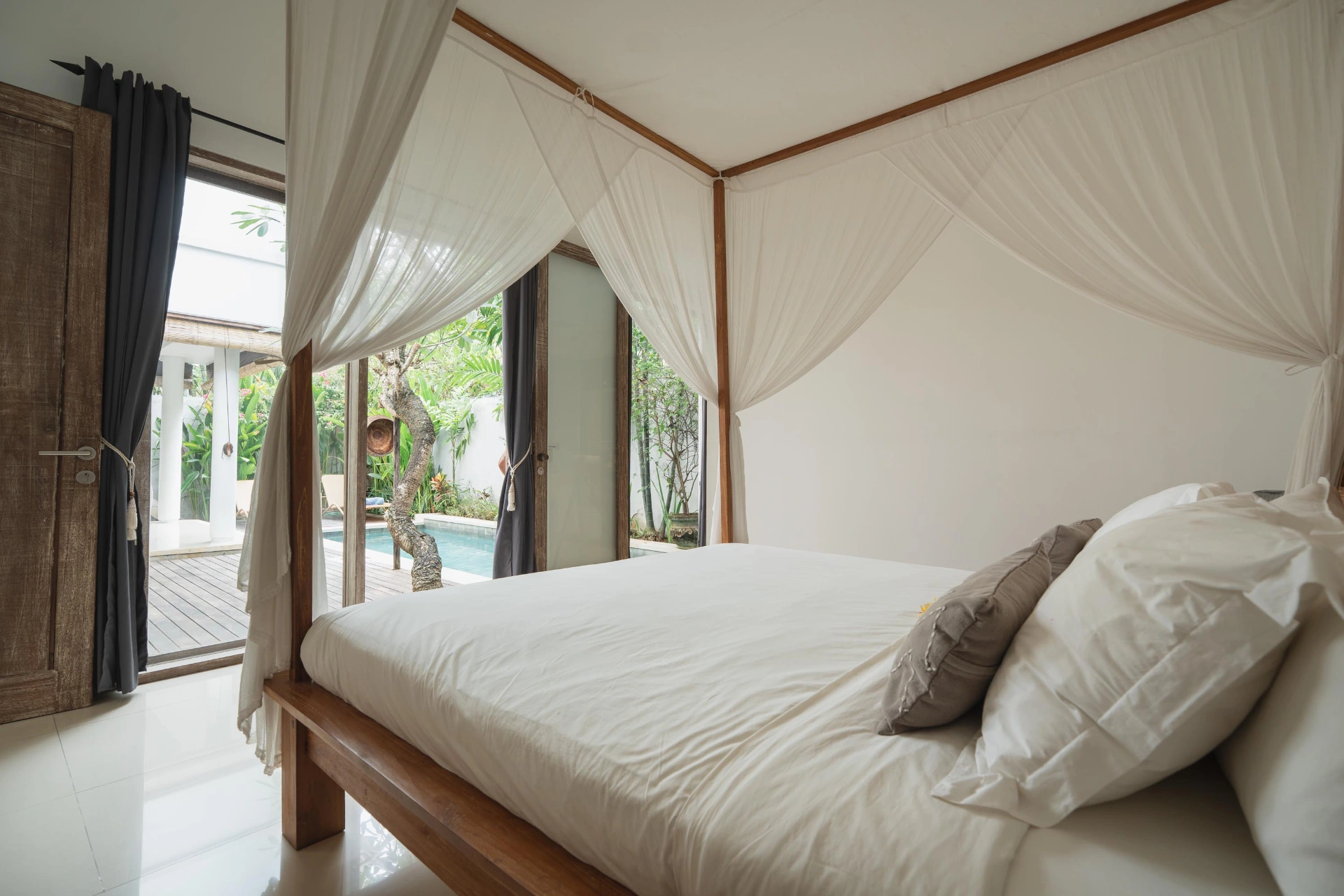 Villa Lestari 1 - Quiet 2BD Villa w/ Private Pool - Umalas, 2-bed villa for rent in Canggu – photo 12 of 15