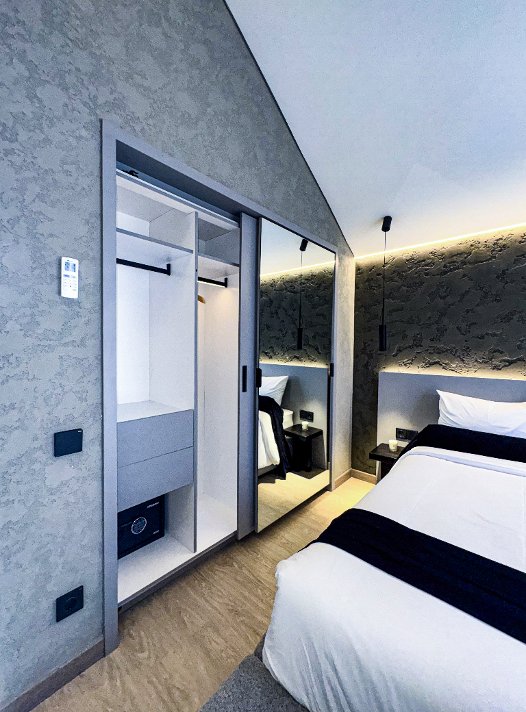PROMO Modern LOFT 2BDR I Pool UMALAS I working desk I washing machine, 2-bed villa for rent in Canggu – photo 11 of 15
