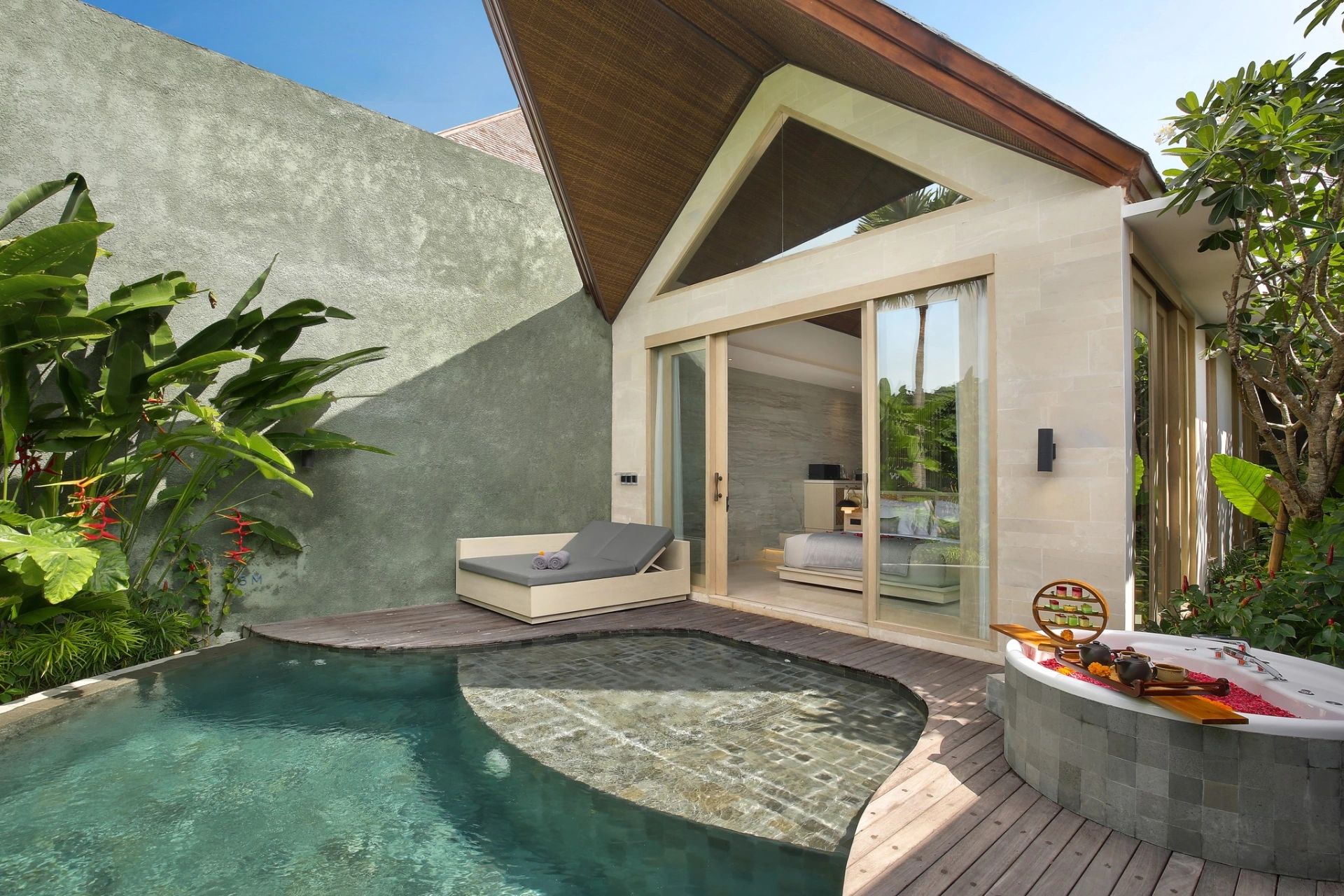 1 Bedroom Modern Luxury Villa in Canggu Padang Linjong, 1-bed villa for rent in Canggu – photo 13 of 15