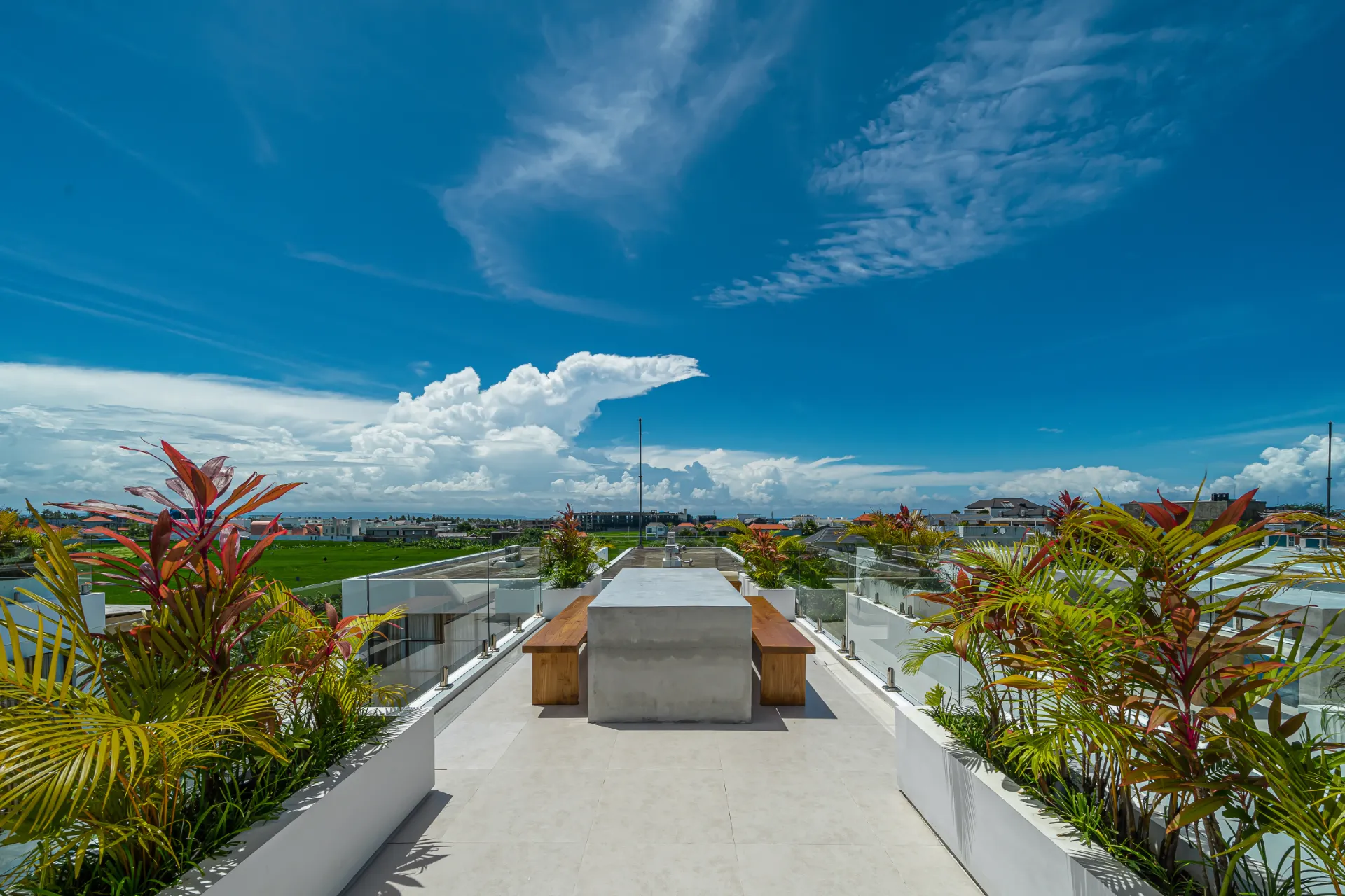 Villa Savani - Brand New Modern Tropical 3-Bedroom Villa in Cemagi, 3-bed villa for rent in Pererenan – photo 10 of 15