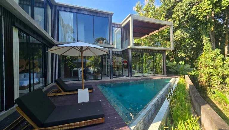 Villa For Rent 3 Bed In Tumbak Bayuh,Badung Bali, 3-bed villa for rent in Pererenan – photo 4 of 15