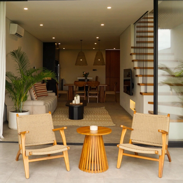 Elegant 2-Bedroom Villa in Canggu – Kayu Tulang, 2-bed villa for rent in Canggu – photo 2 of 15