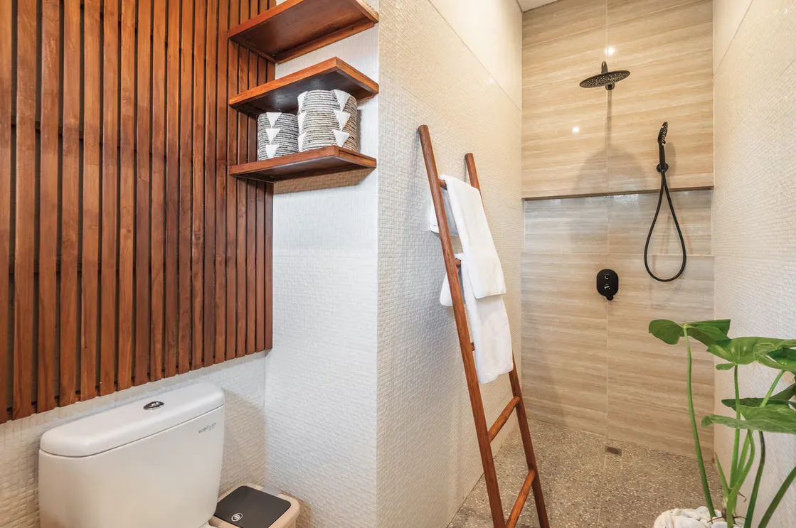 Silk Lodge - Modern 3-Bedroom Villa with Private Pool in Prime Berawa Location, 3-bed villa for rent in Canggu – photo 14 of 15