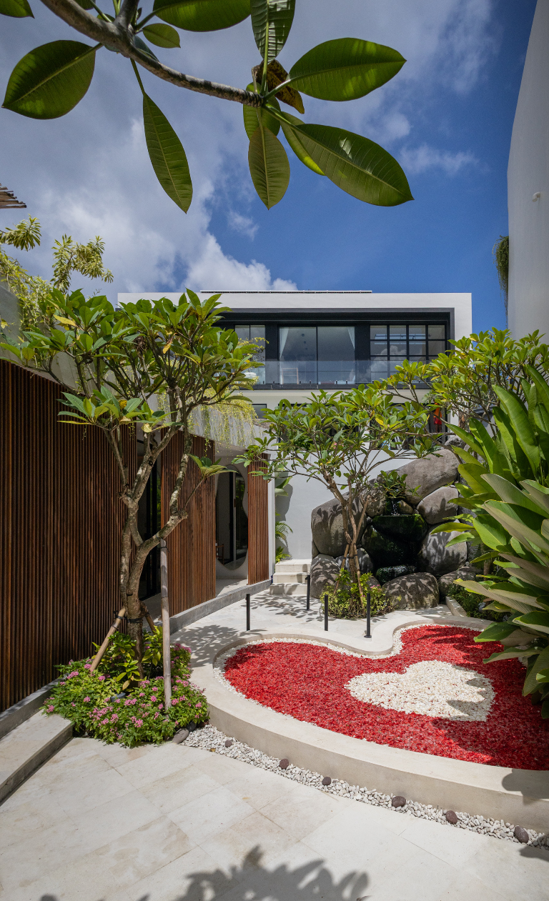 Huge 6-BR | 15m Pool & Butler I breakfast I Jacuzzi I Daily Weekly and Monthly, 6-bed villa for rent in Pererenan – photo 10 of 15