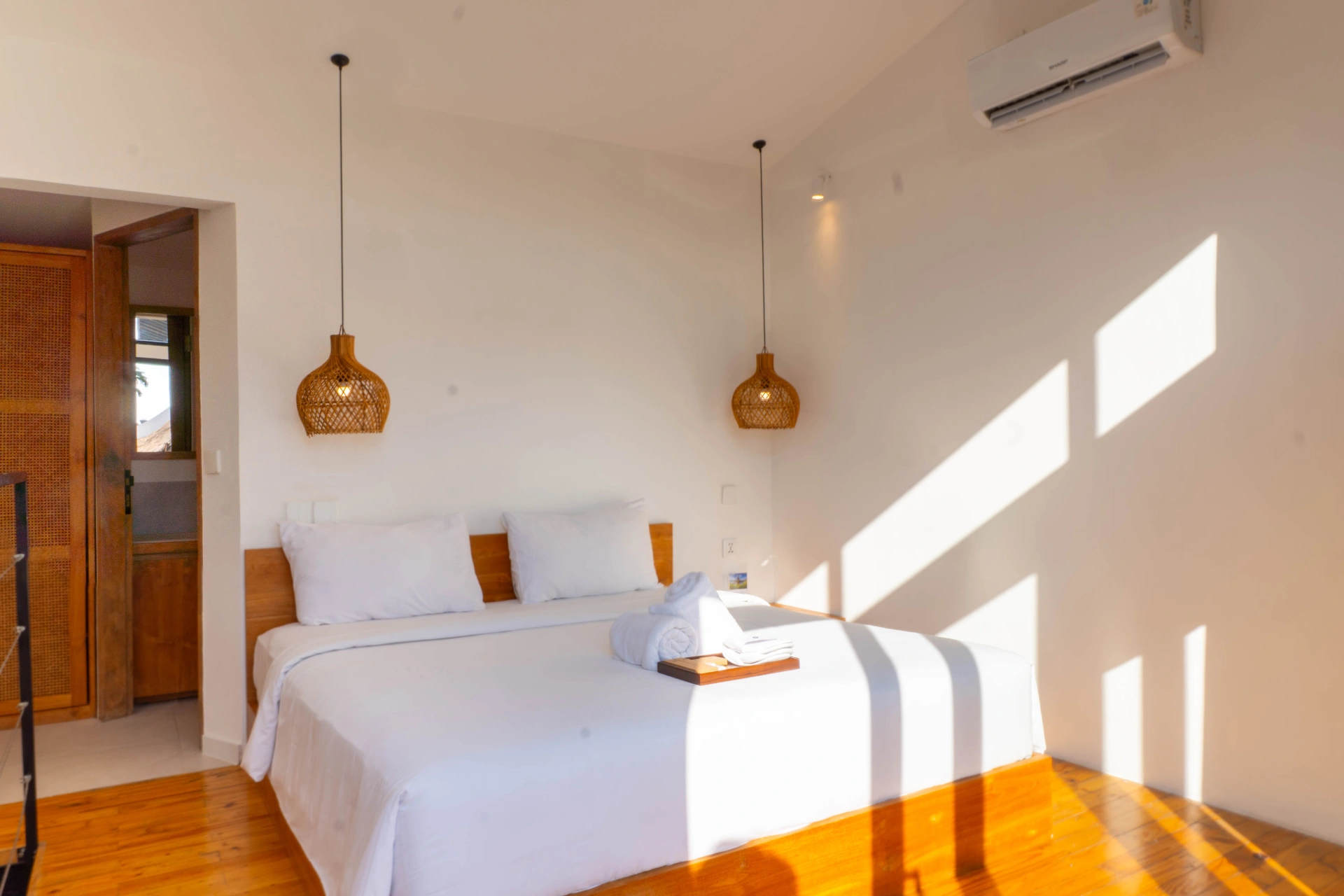 1BR Tropical Villa With Pool | Berawa Village, 1-bed villa for rent in Canggu – photo 3 of 11
