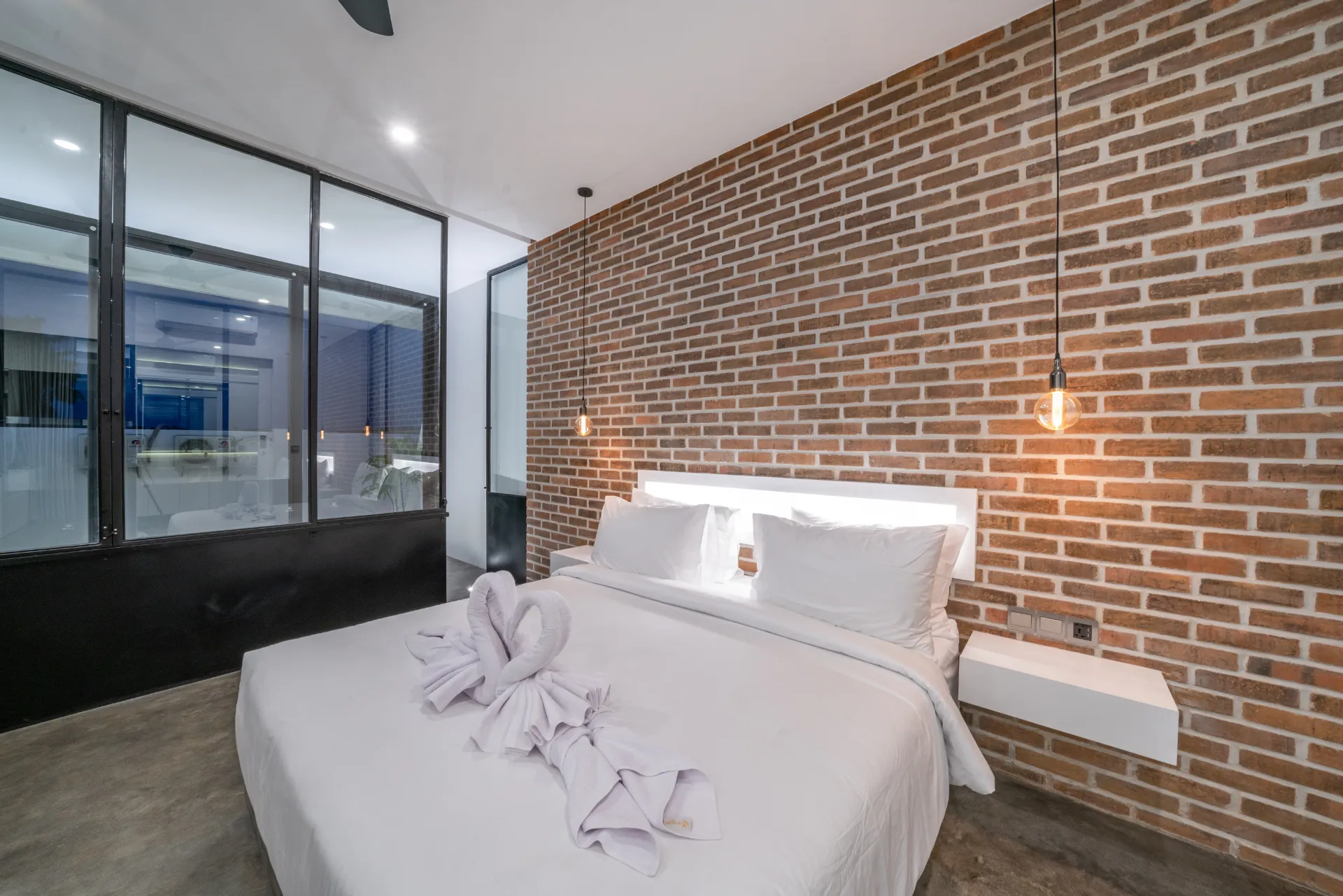 Loft Ludo : Superb 1BR luxury loft in Great Location, 1-bed villa for rent in Canggu – photo 5 of 15