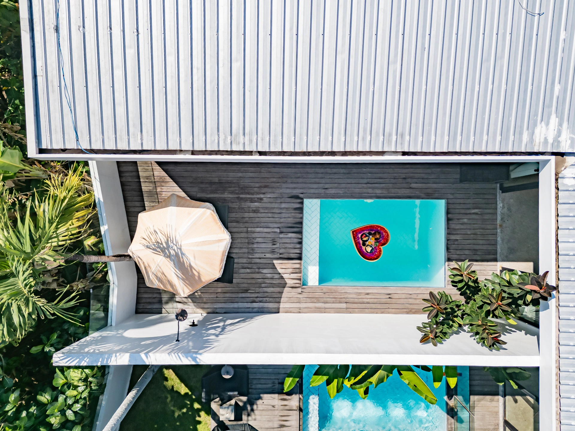 Modern 1BR Pool Villa • 6 Mins to Finns • Private Oasis, 1-bed villa for rent in Canggu – photo 9 of 15