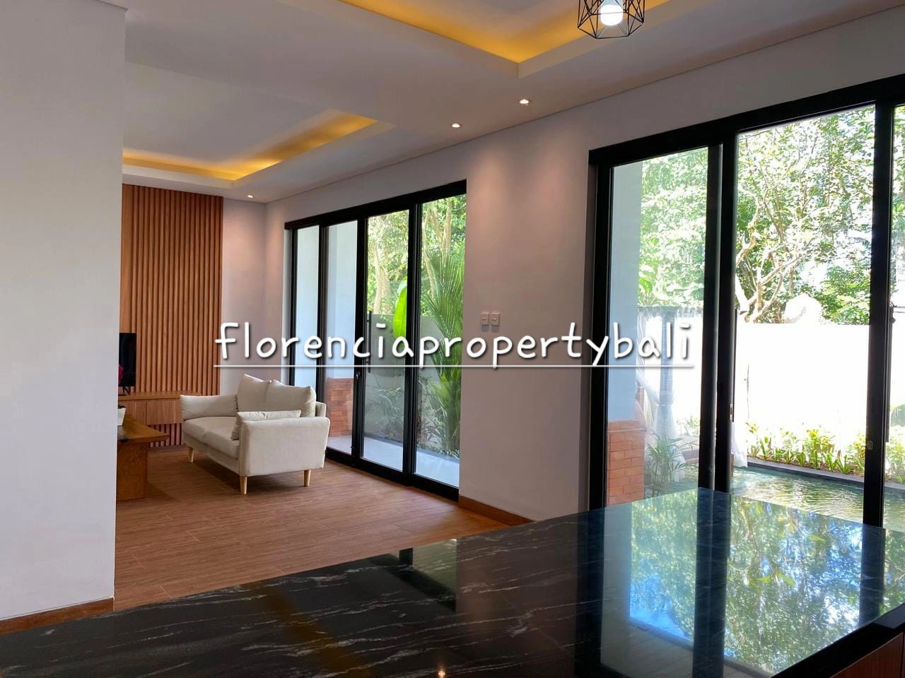 Ubud Villa | Modern Tropical 2 Bedrooms for Monthly Yearly Rental, 2-bed villa for rent in Ubud – photo 7 of 15
