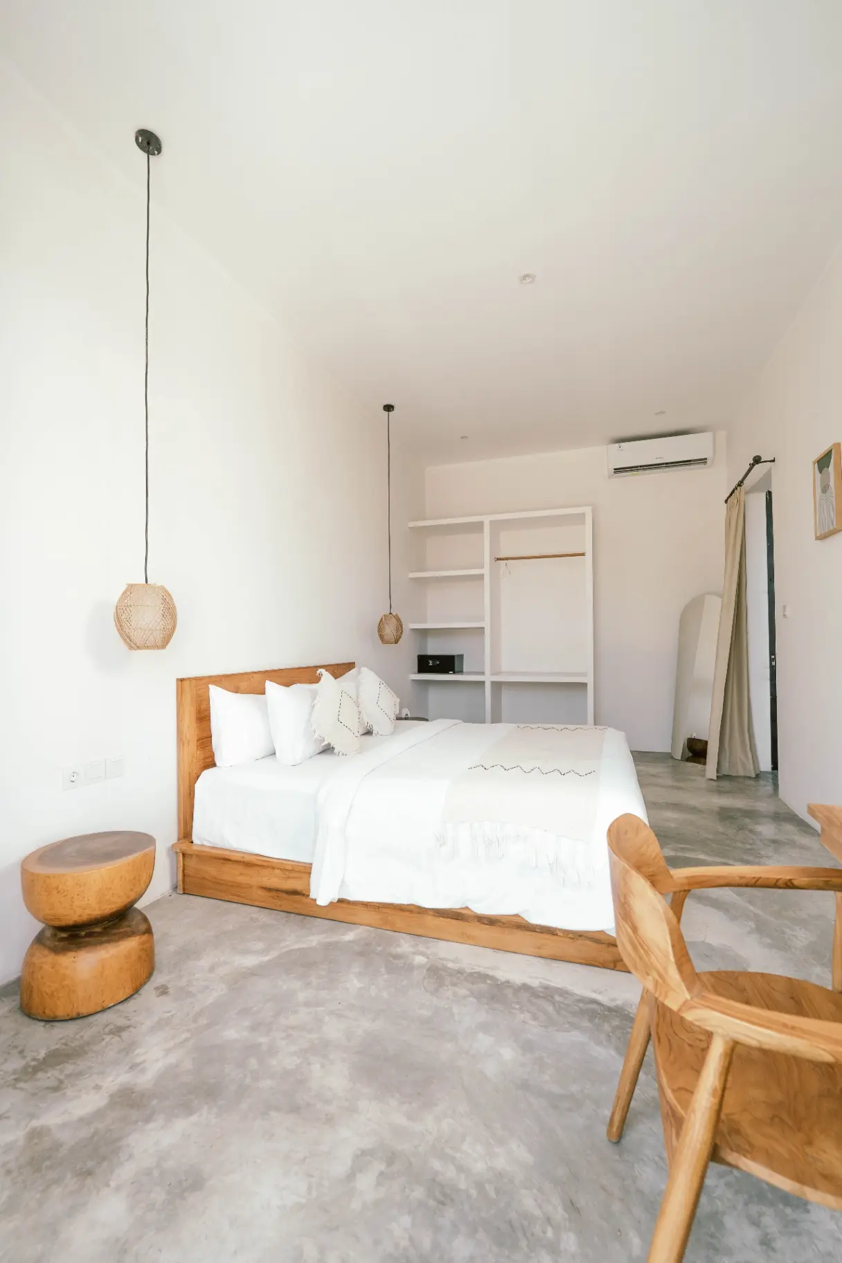 Modern 3BR Villa w/ Private Pool and Garden, 3-bed villa for rent in Canggu – photo 9 of 15