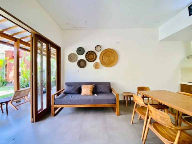 3 Bedroom Villa for Yearly Rent in Canggu, 3-bed villa for rent in Canggu – photo 2 of 15