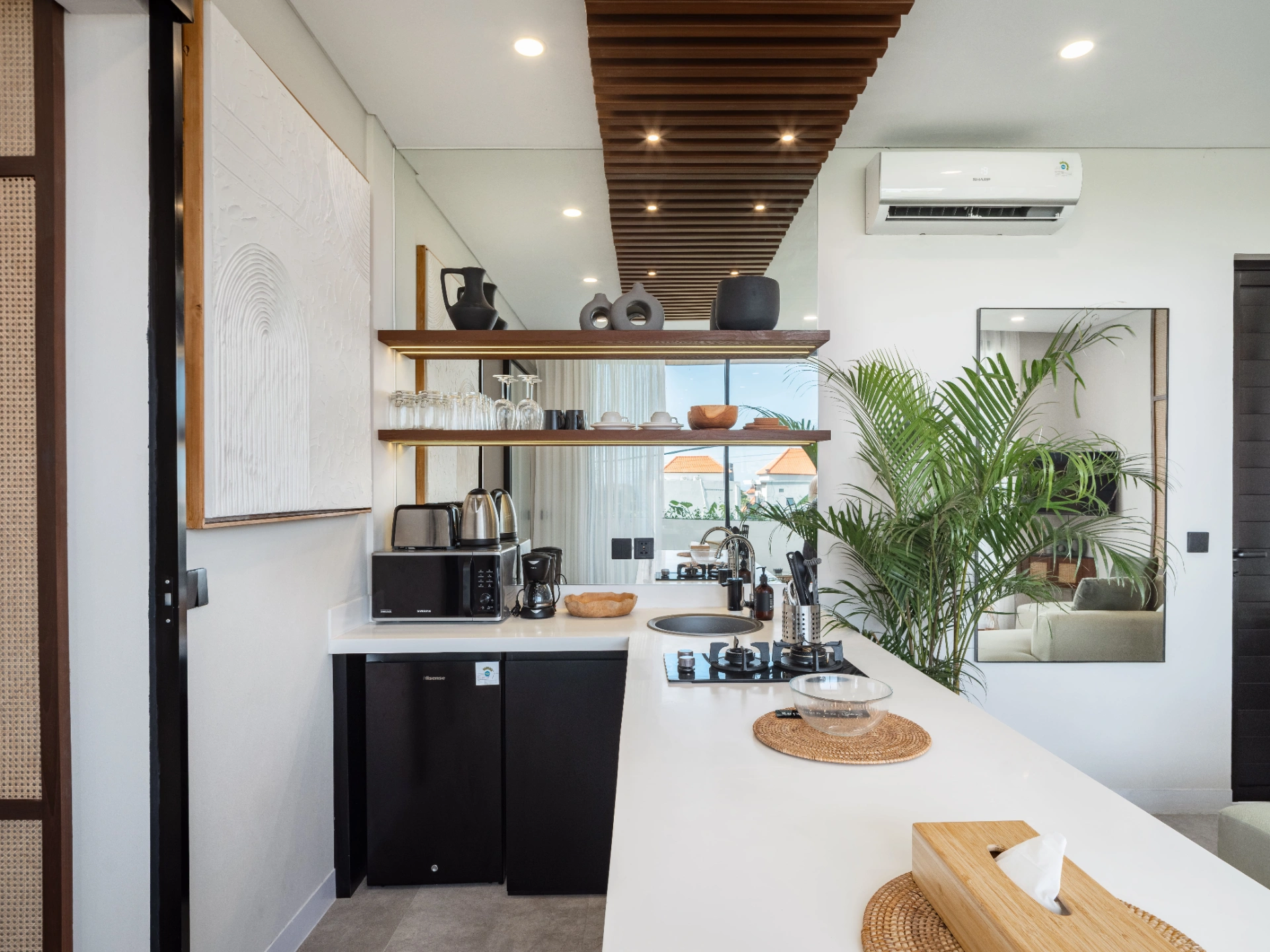 Luxury Seseh Escape - Rice field View | Seseh Living Second Floor, 1-bed villa for rent in Seseh – photo 7 of 15