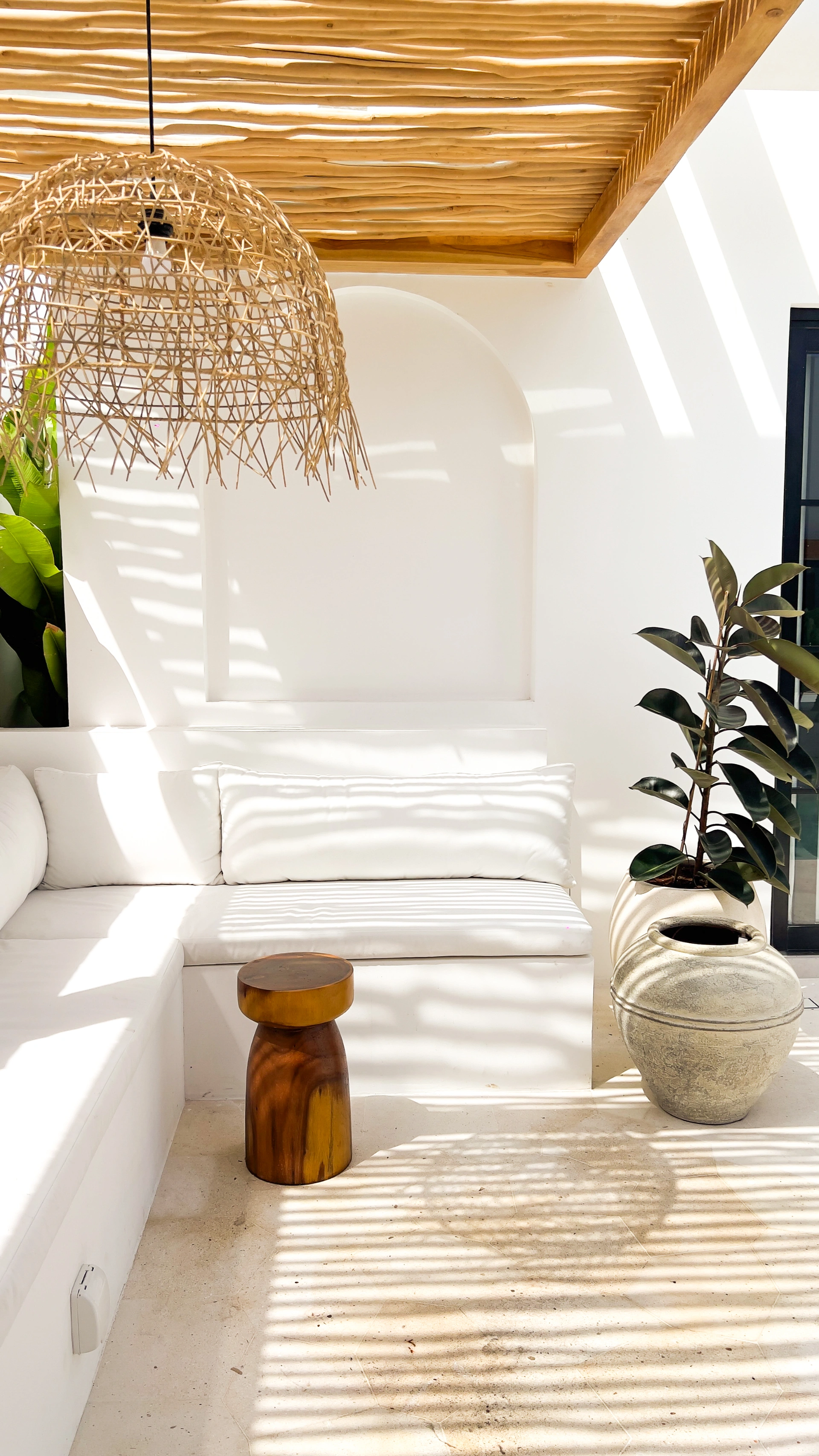 Designer 2BR Pool Villa • Minutes to Nyang Nyang Beach, 2-bed villa for rent in Uluwatu – photo 8 of 13