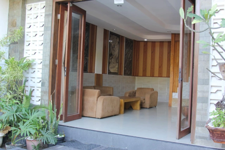 Villa Balinese Joglo Style in Benoa Nusa Dua, 3-bed villa for rent in Nusa Dua – photo 6 of 15