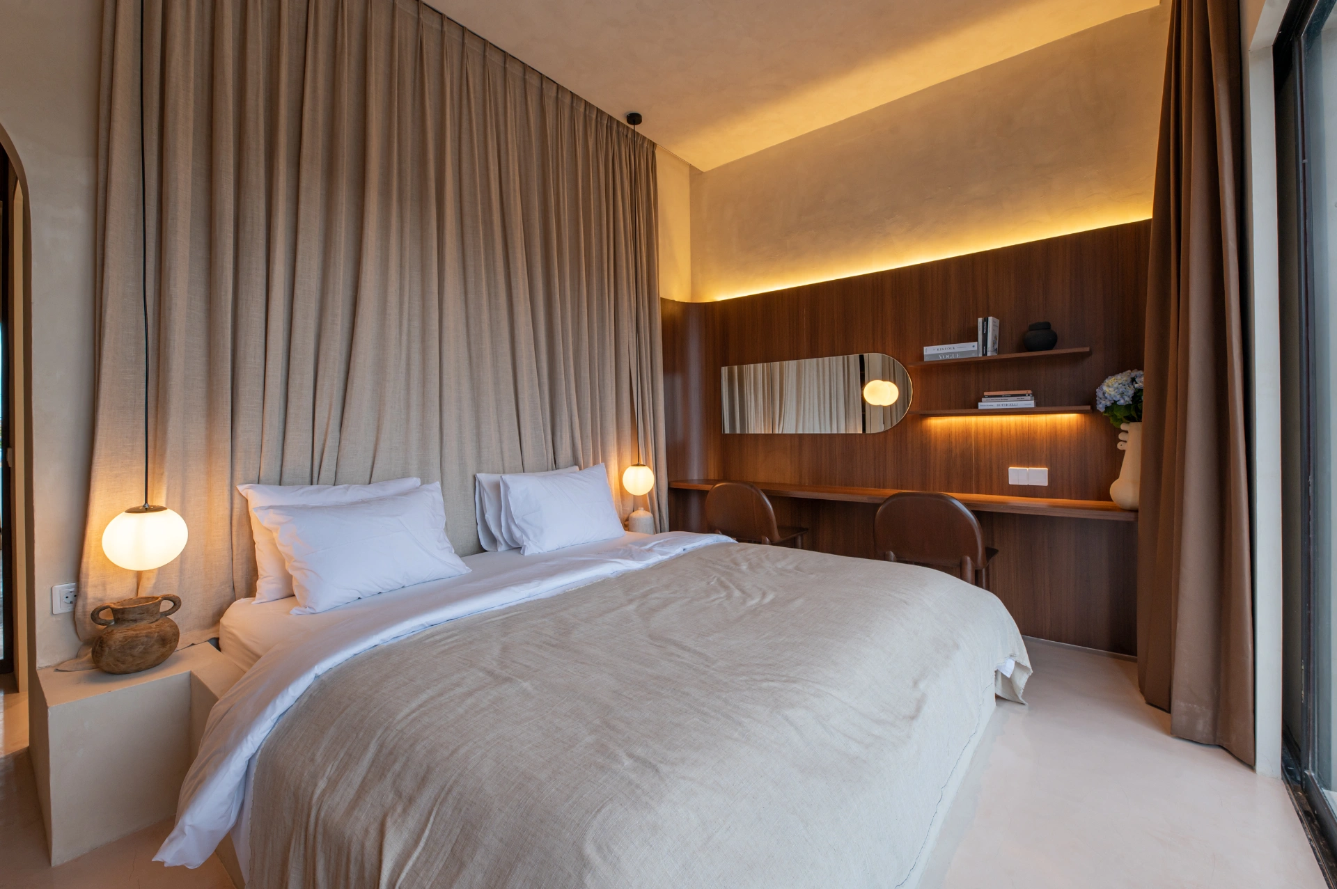 Aesthetic 1BR Villa in Padonan, Canggu - 2 Units Available, 1-bed villa for rent in Canggu – photo 4 of 12