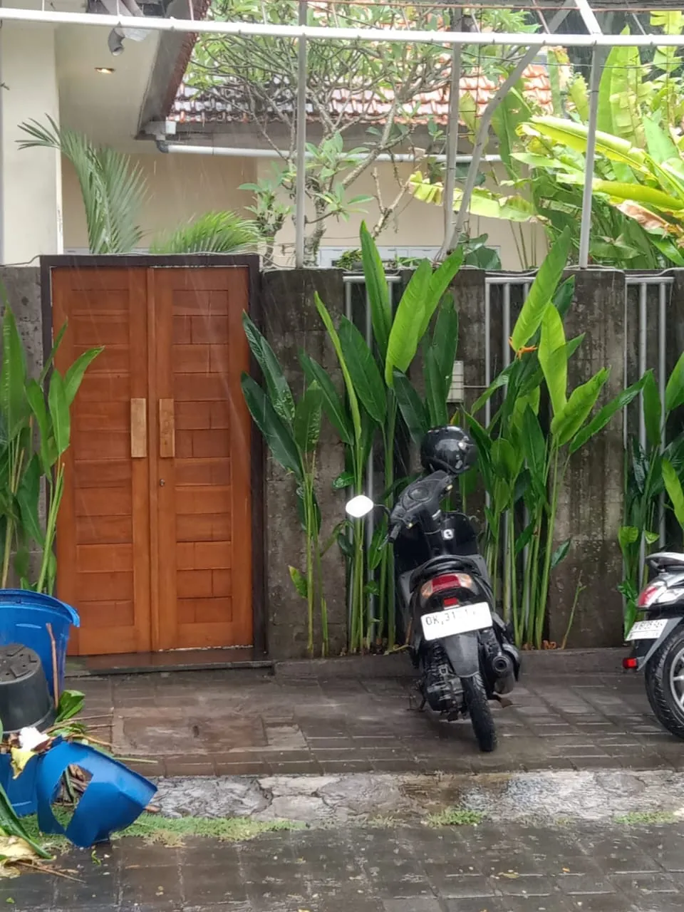Kontemporer Style Villa at Kerobokan, 2-bed villa for rent in Kuta – photo 7 of 14