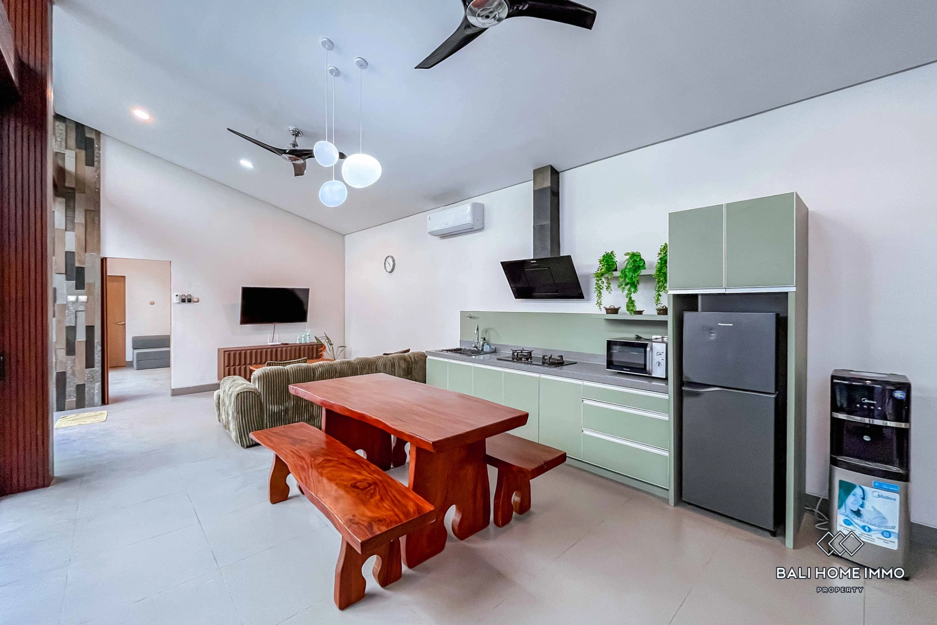 Cozy 3 Bedrooms Villa for Monthly & Yearly Rental in Ungasan, 3-bed villa for rent in Uluwatu – photo 7 of 15